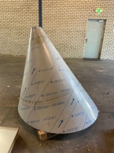 Exentrische gewalste RVS conus